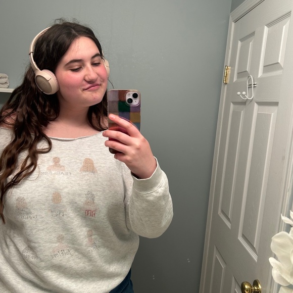 Meet your Posher, Sophie - Picture 1 of 1